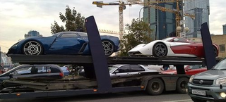 Illustration for article titled Marussia B2, Russia's Second Super Car, Spotted With Comrades